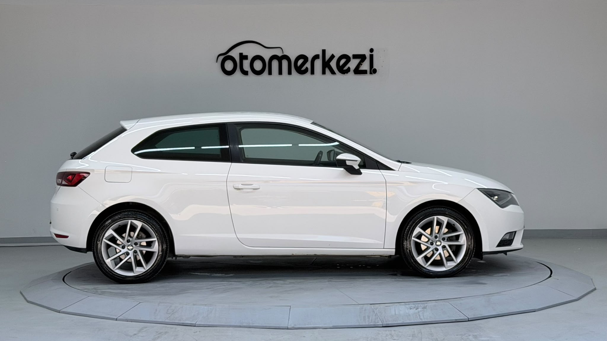 SEAT LEON 2